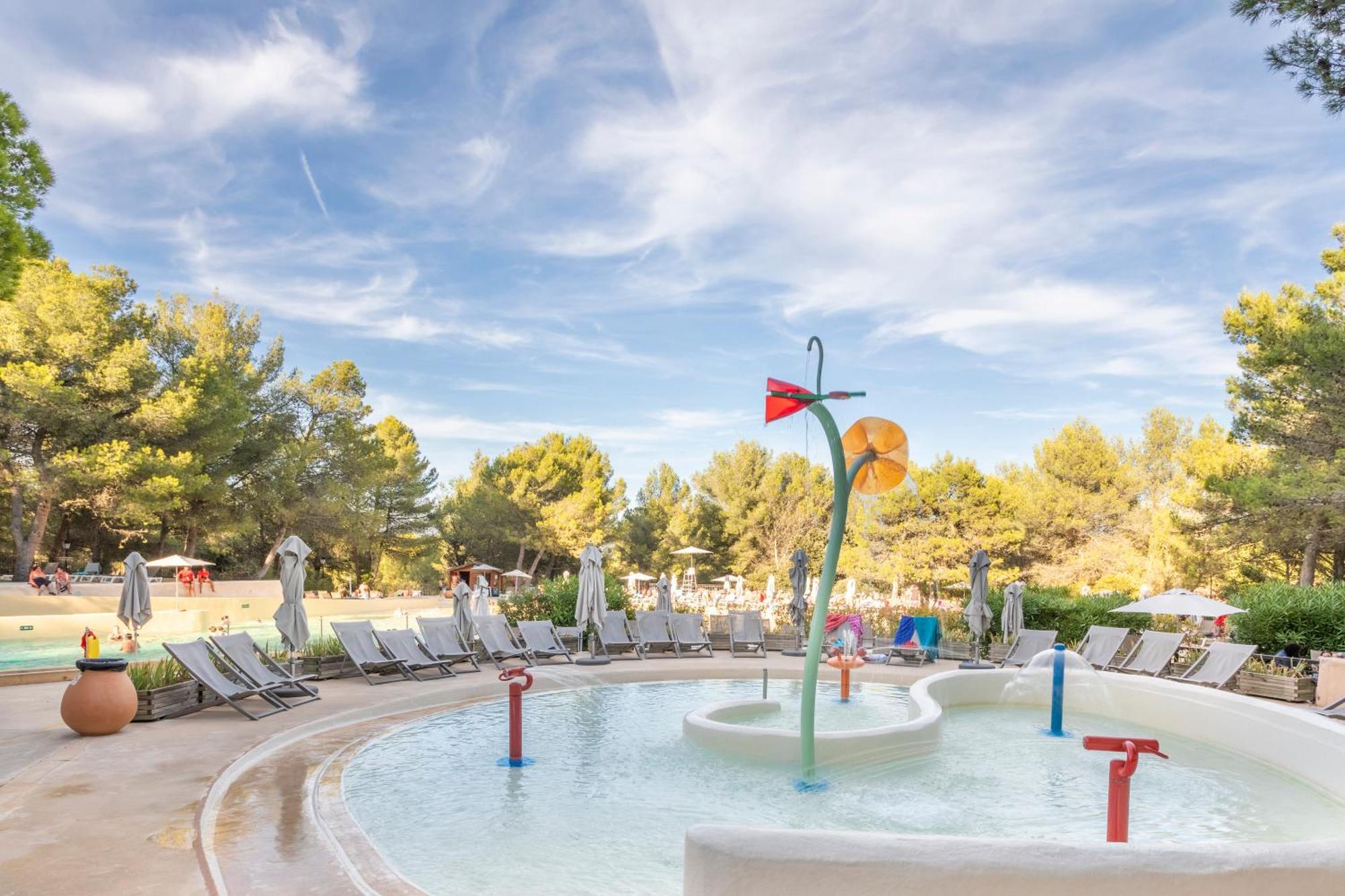 Village Pierre & Vacances Pont Royal En Provence Mallemort Εξωτερικό φωτογραφία
