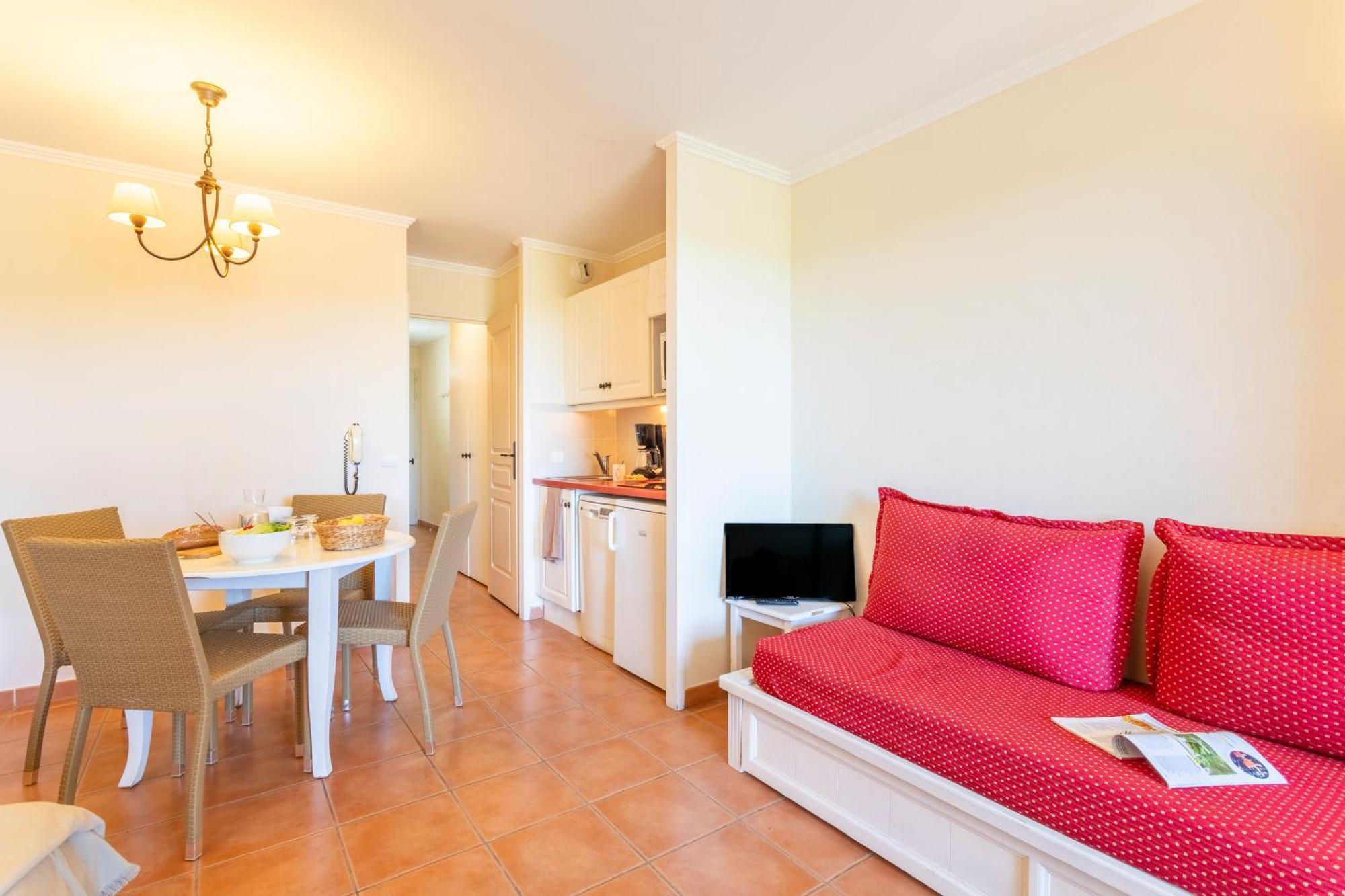 Village Pierre & Vacances Pont Royal En Provence Mallemort Εξωτερικό φωτογραφία